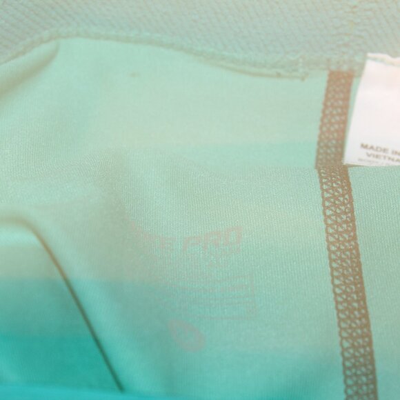 Nike Pro Leggings Size Medium - Picture 4 of 6